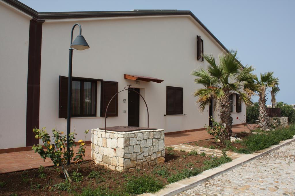 Bellavista Aparthotel Реалмонте Екстериор снимка