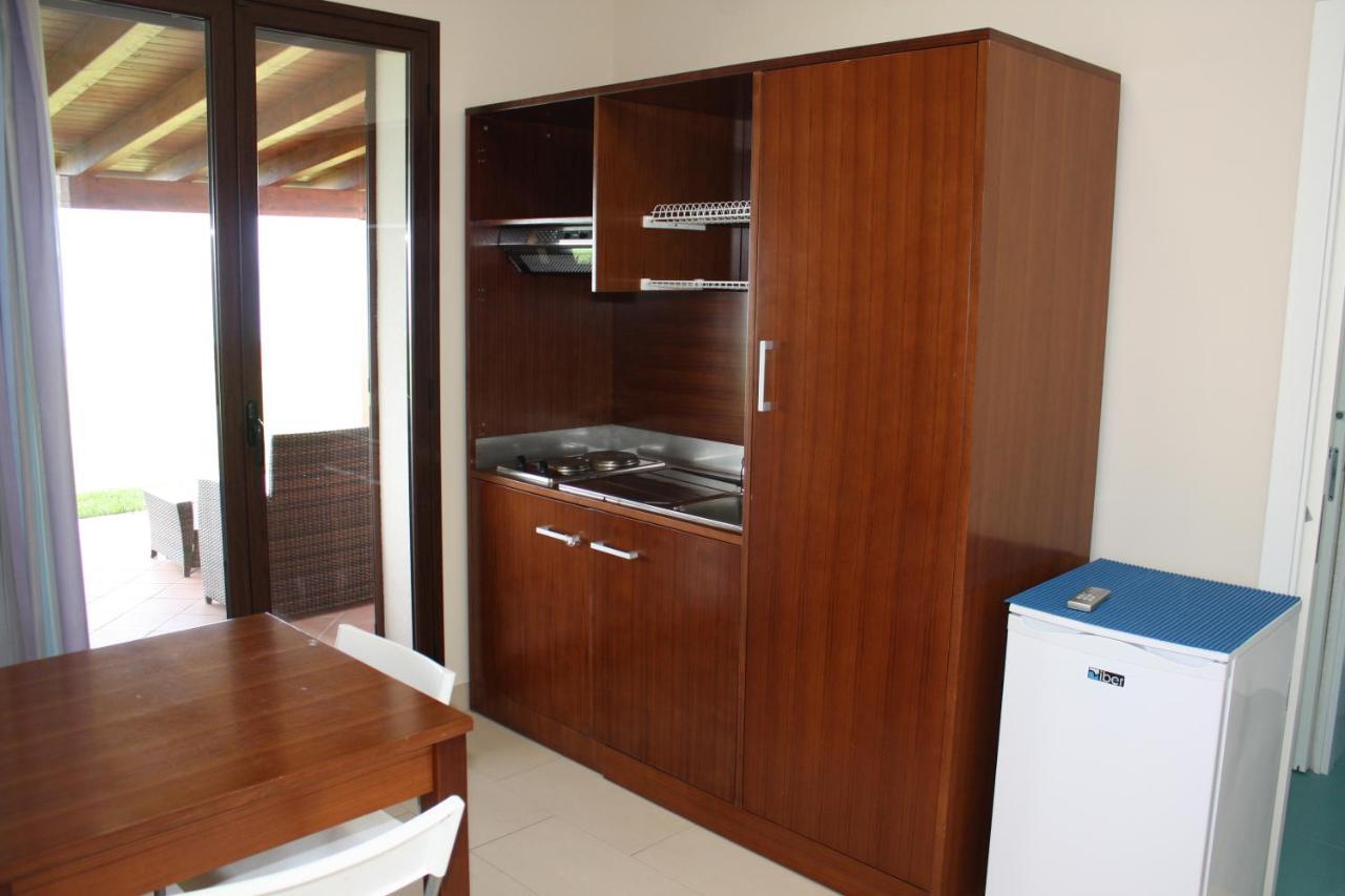Bellavista Aparthotel Реалмонте Стая снимка