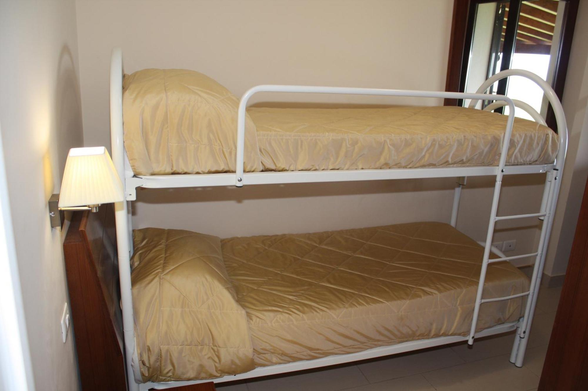 Bellavista Aparthotel Реалмонте Стая снимка