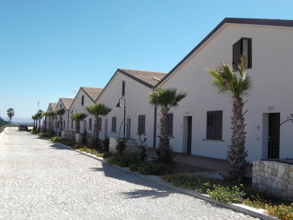 Bellavista Aparthotel Реалмонте Екстериор снимка